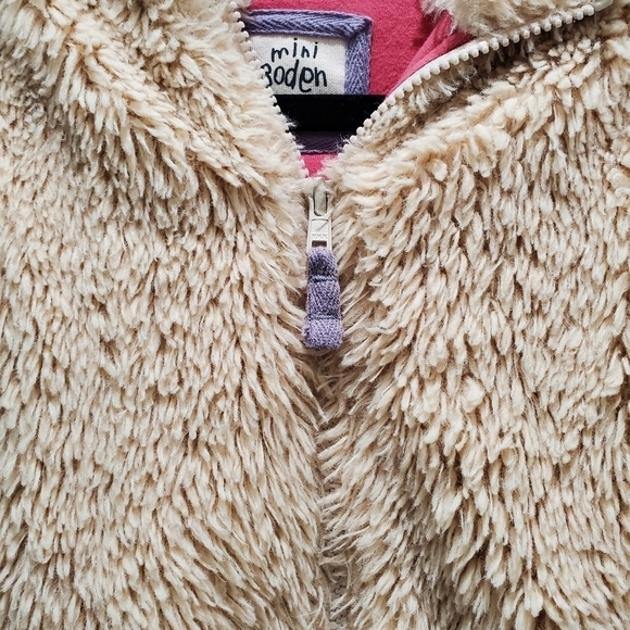 MINI BODEN FAUX FUR SHERPA FULL ZIP VEST WITH HOOD CREAM YOUTH GIRLS SIZE 5 - 6Y - Picture 3 of 13